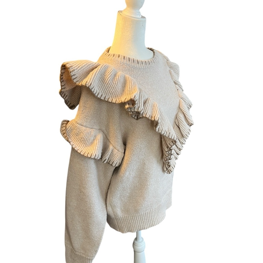 En Saison Rene Ruffle-Trim Sweater Cream Size Medium.